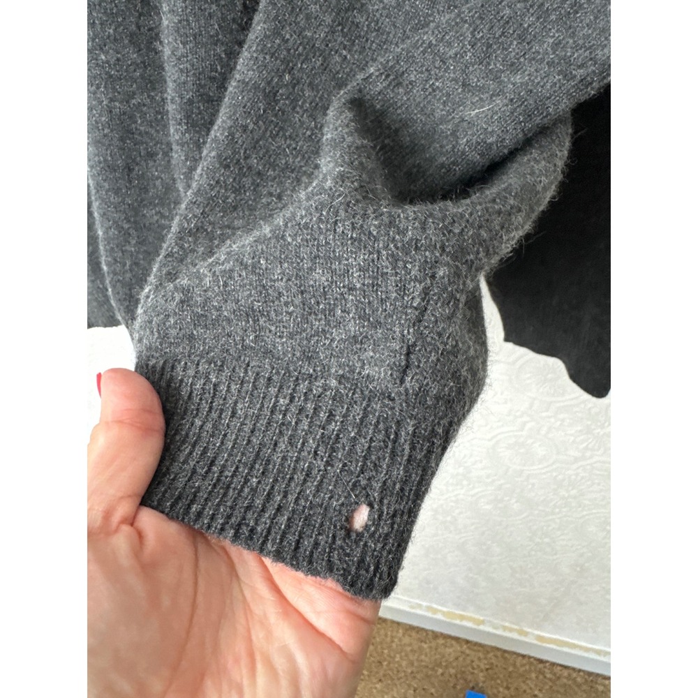 Vintage 100% Cashmere Daniel Bishop Mens 2 Ply V-Neck Sweater Charcoal Gray XL - Picture 5 of 6